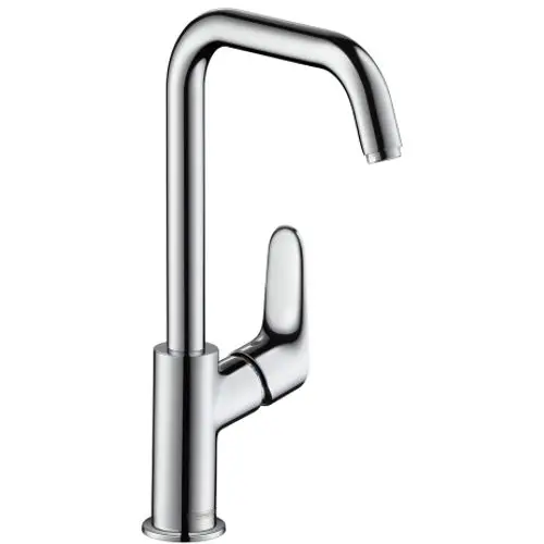 Einhebel-Waschtischmischer von Hansgrohe mit Schwenkauslauf, in verchromter Ausführung. Der Hebel zur Wassersteuerung befindet sich seitlich am Gehäuse.